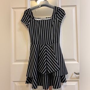 Black women’s dress size small